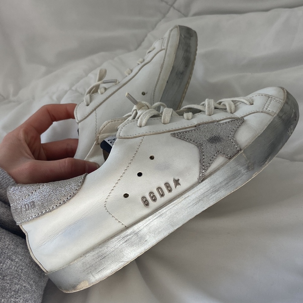 GOLDEN GOOSE SNEAKERS SIZE WOMENS 7/MENS 5.5